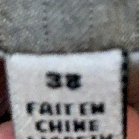 Men’s Le Chateau Premier Class Shiny Slim suit. - Picture 5 of 9